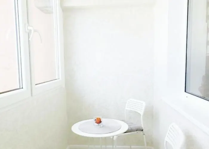 Apartamentai Su Balkonu Prie Akropolio Nr 2 Apartment *